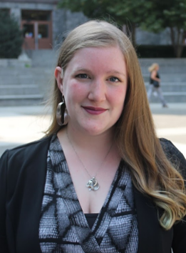 Headshot of Jasmine Silvestri