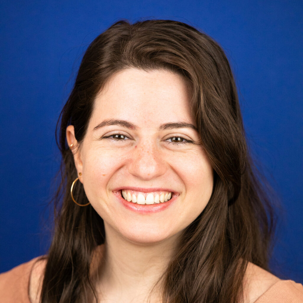 Headshot of Melanie Mayer