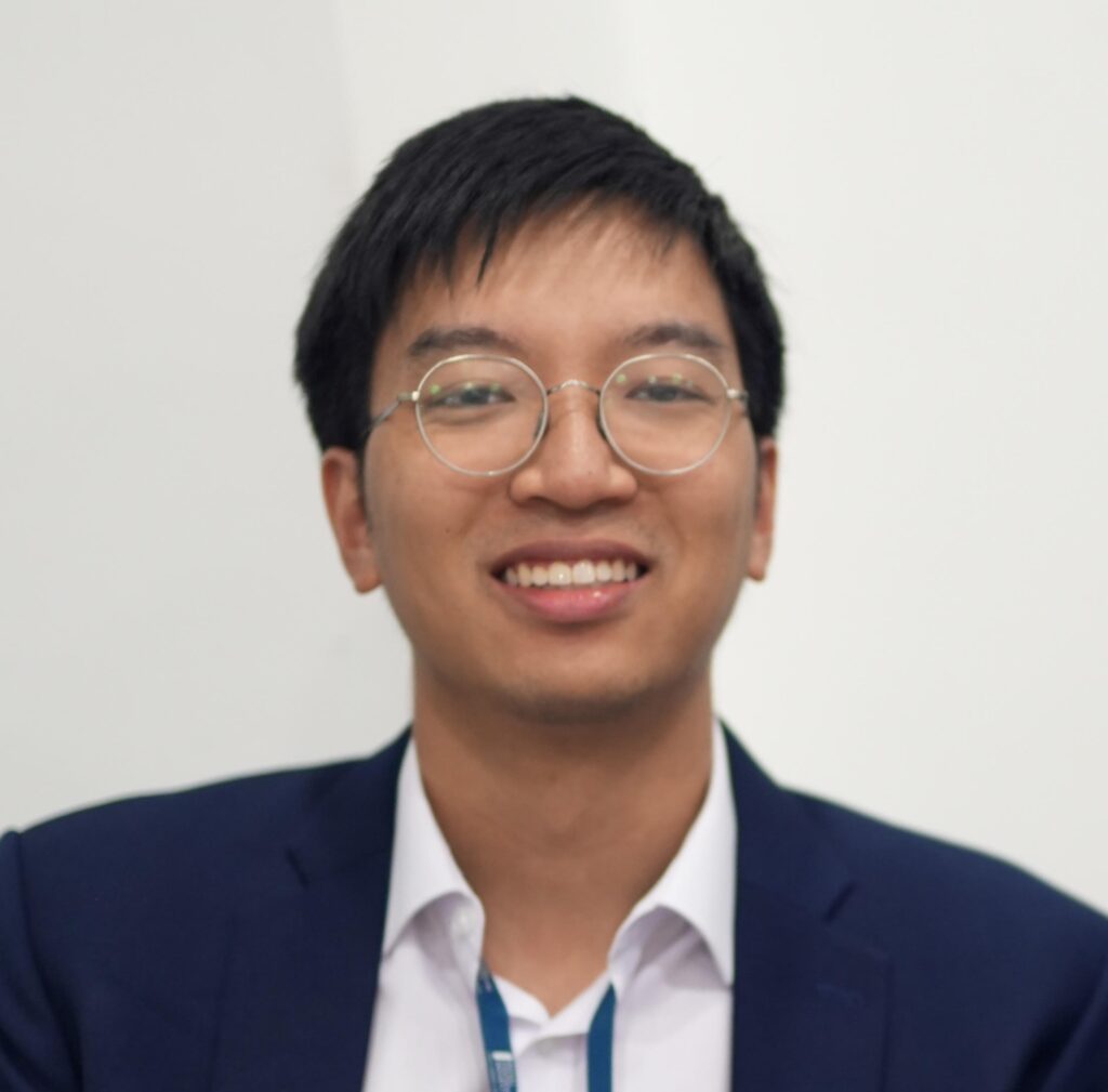 Headshot of Kenneth Lee