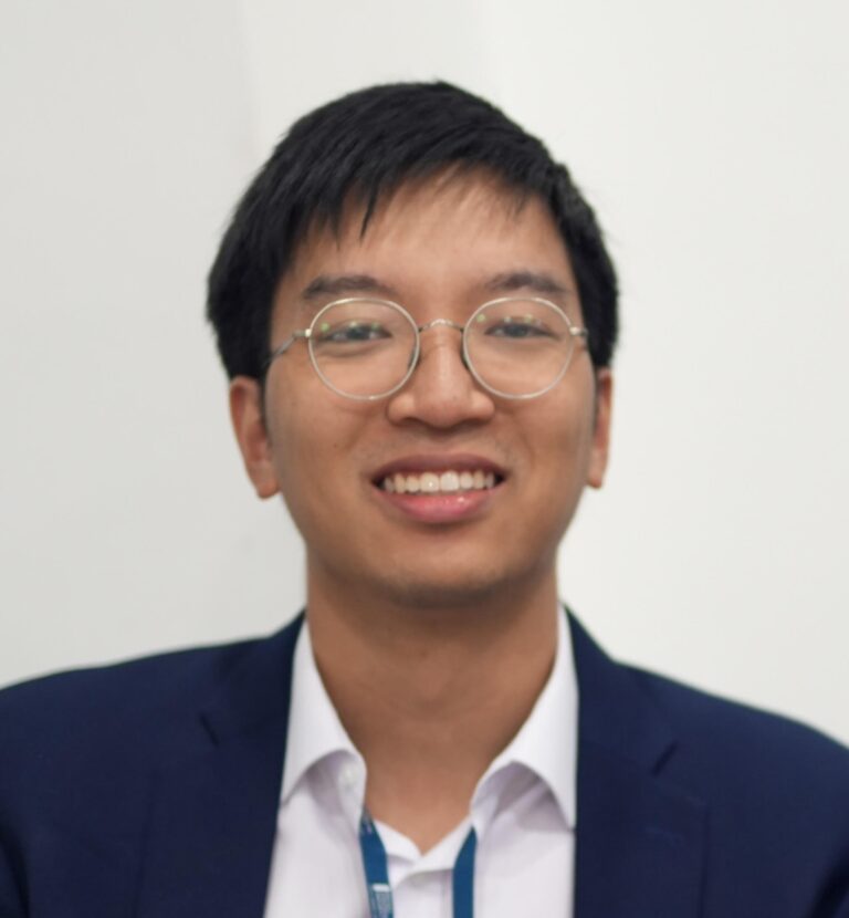 Headshot of Kenneth Lee